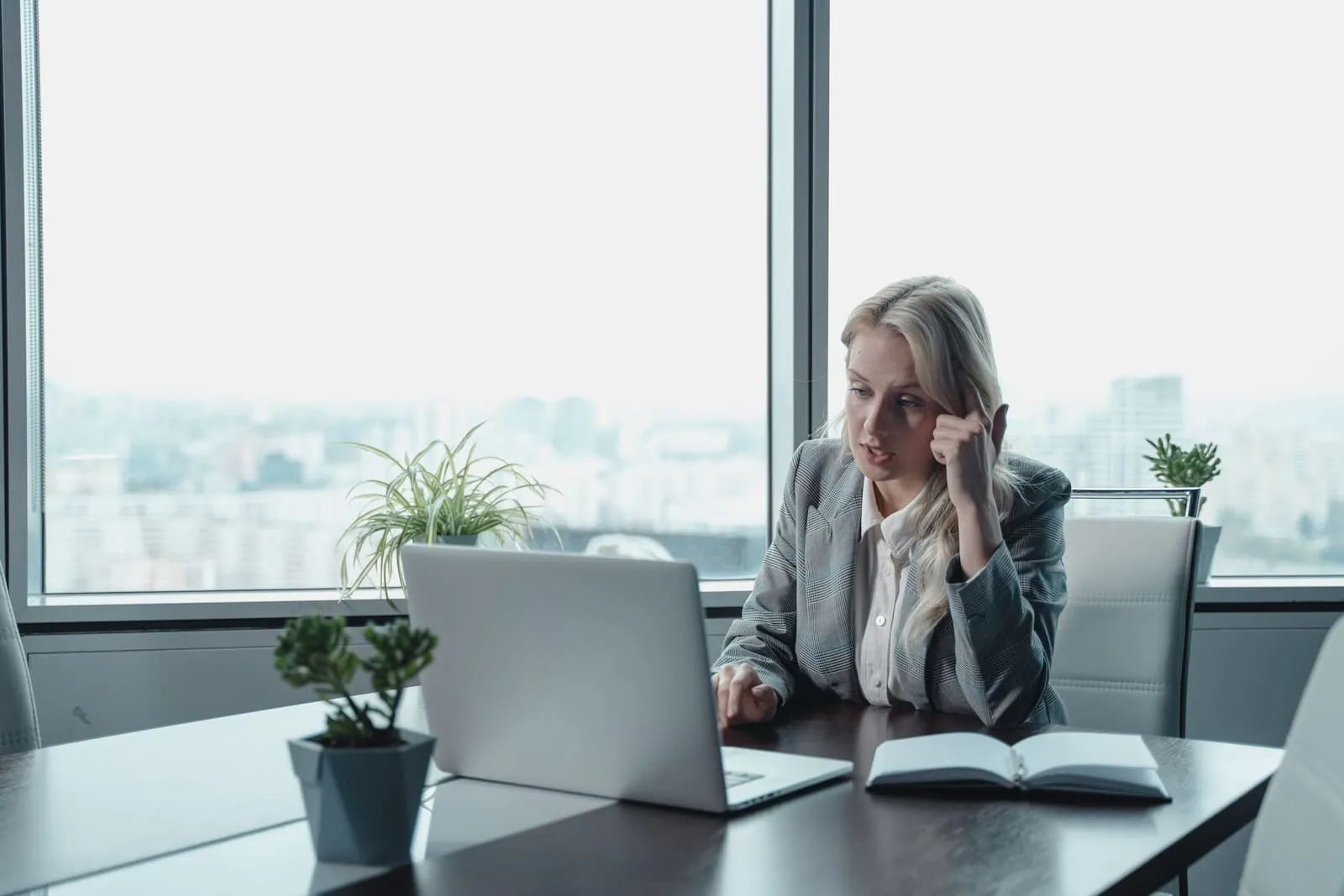 LinkedIn Algorithm Changes 2026: What Creators and Brands Need to Know